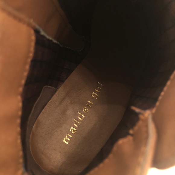 Cowgirl Ankle Boots - Picture 3 of 6